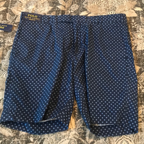 Ralph Lauren Straight Fit Blue Shorts With Pattern - Picture 3 of 3